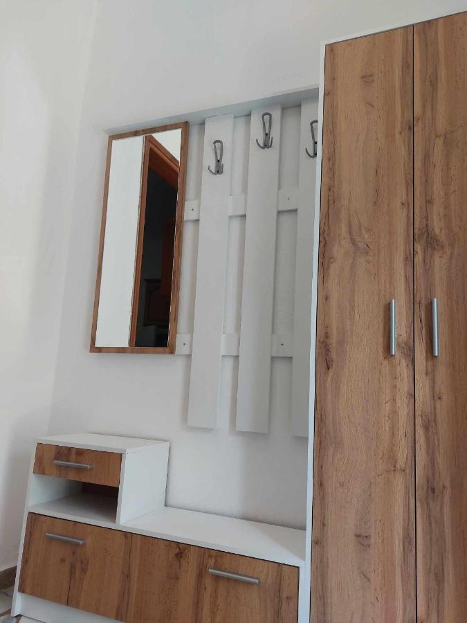 Studio Με Όλες Τις Ανέσεις Vétrina Zewnętrze zdjęcie